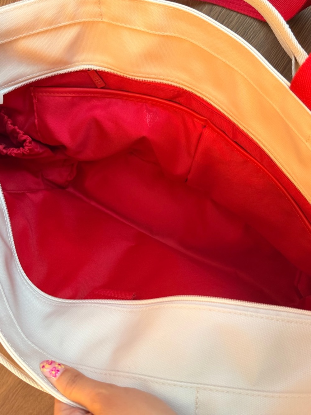 LONELY GHOST White Canvas Tote with Red Straps and Red Slogan - Picture 6 of 7